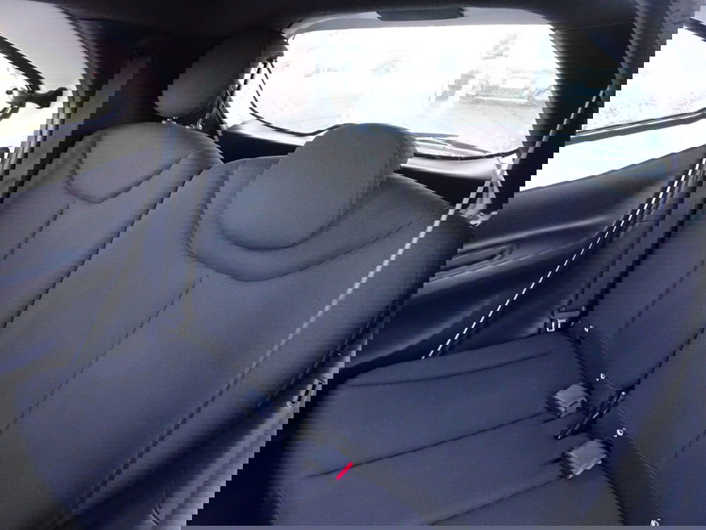 Toyota Aygo X usata a Belluno (11)