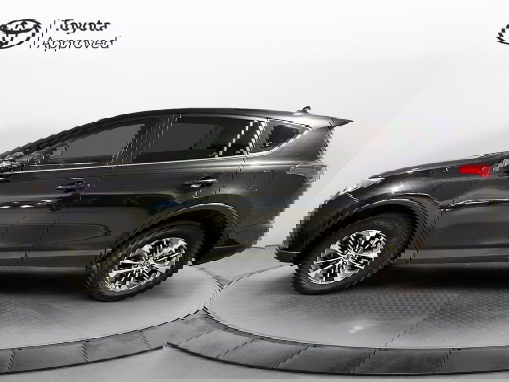 Toyota Rav4 usata a Milano (3)