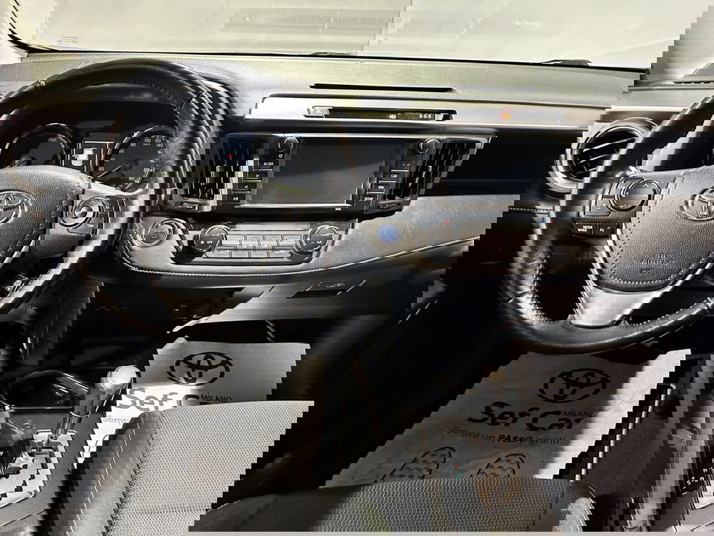 Toyota Rav4 usata a Milano (8)