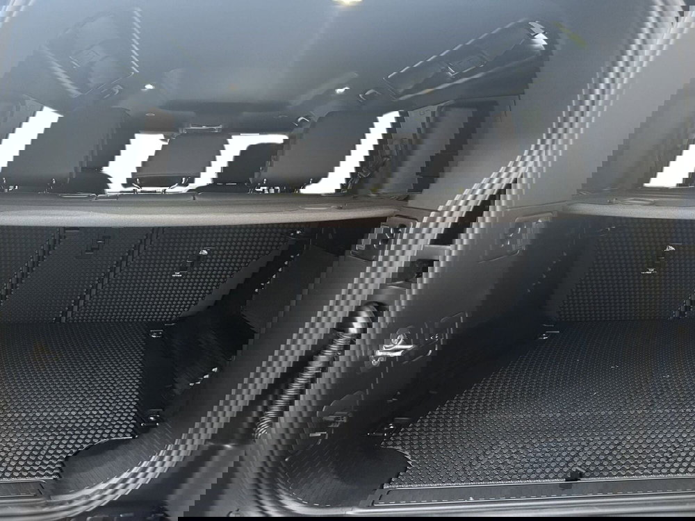 Land Rover Defender usata a Catania (11)