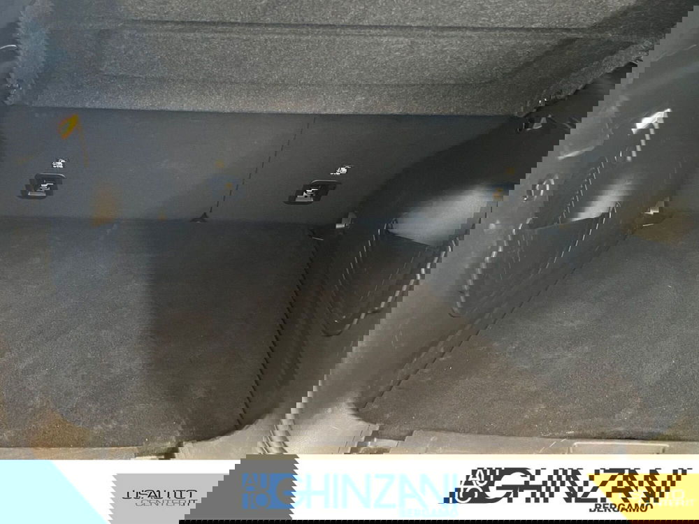 Jeep Renegade usata a Bergamo (12)