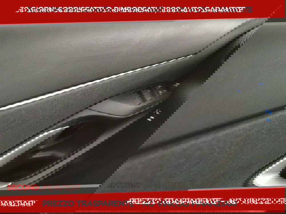 Toyota Yaris Cross usata a Chieti (14)