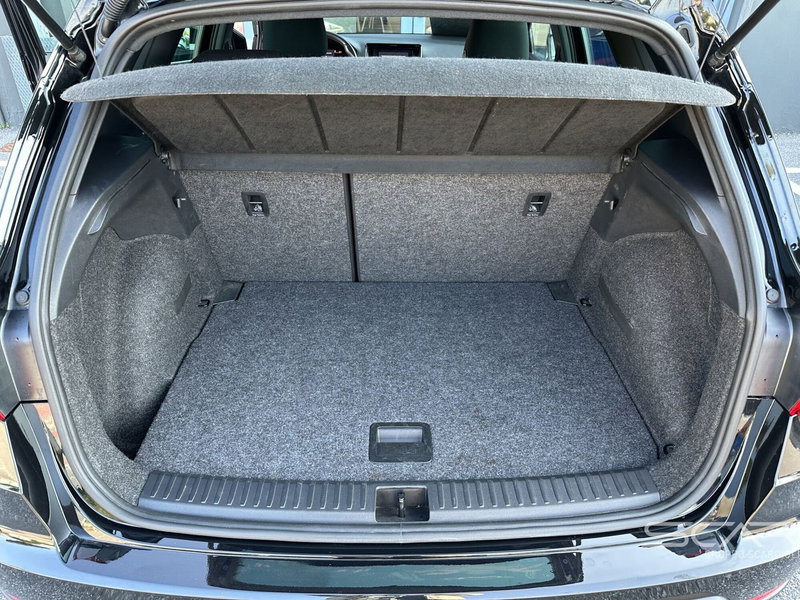 SEAT Arona usata a Livorno (11)