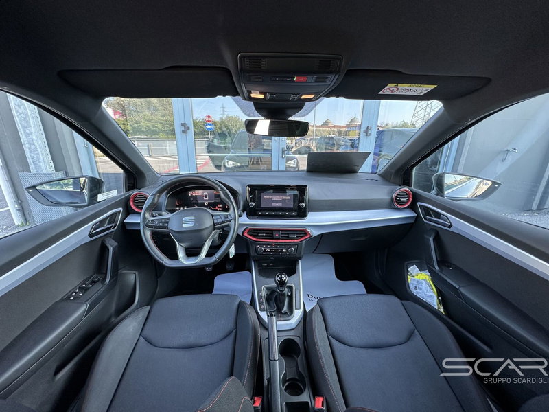 SEAT Arona usata a Livorno (13)