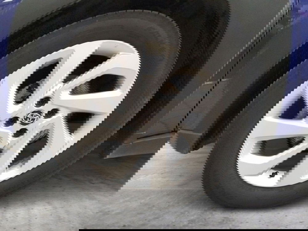 Toyota Aygo X usata a Roma (12)