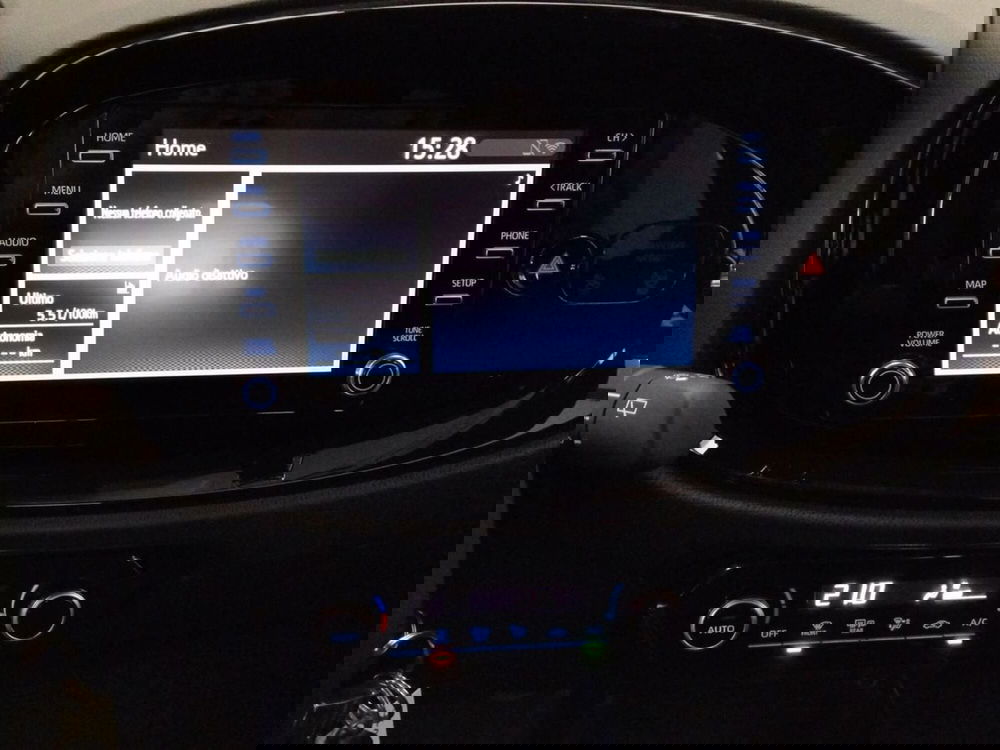 Toyota Aygo X usata a Roma (8)