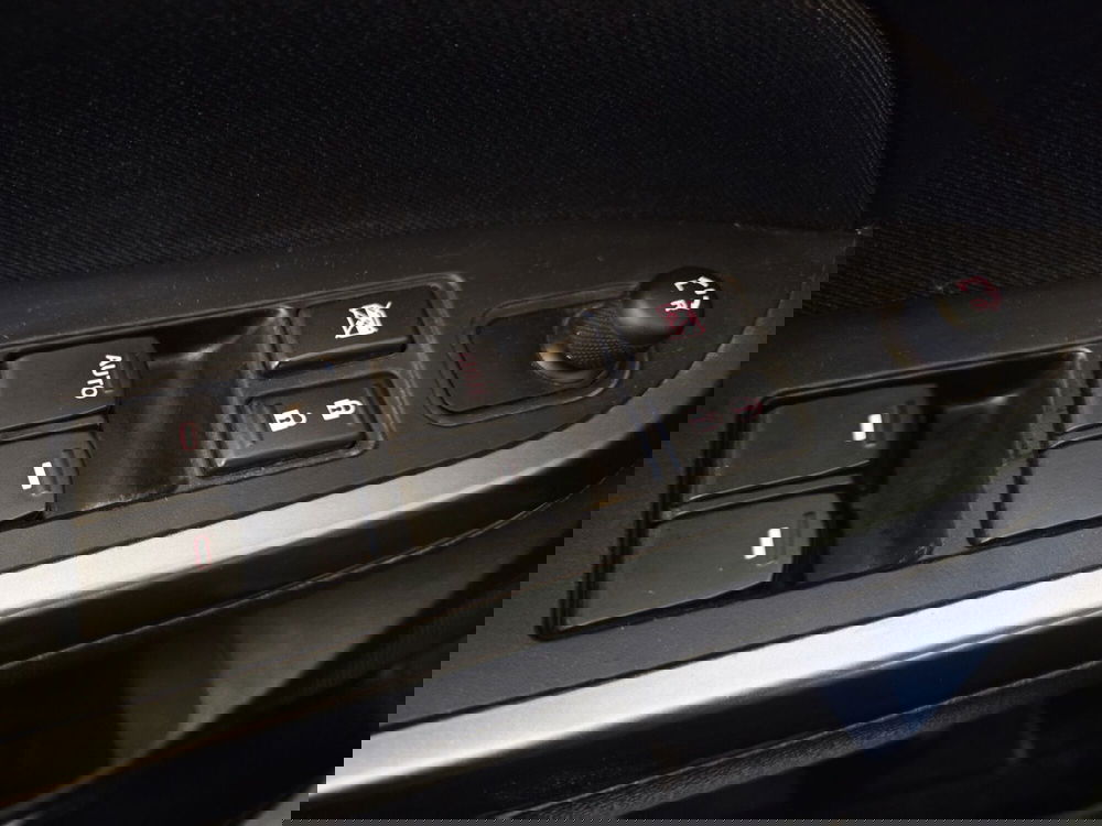 Suzuki Vitara usata a Pavia (16)