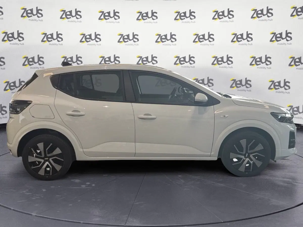 Dacia Sandero Streetway nuova a Bologna (3)