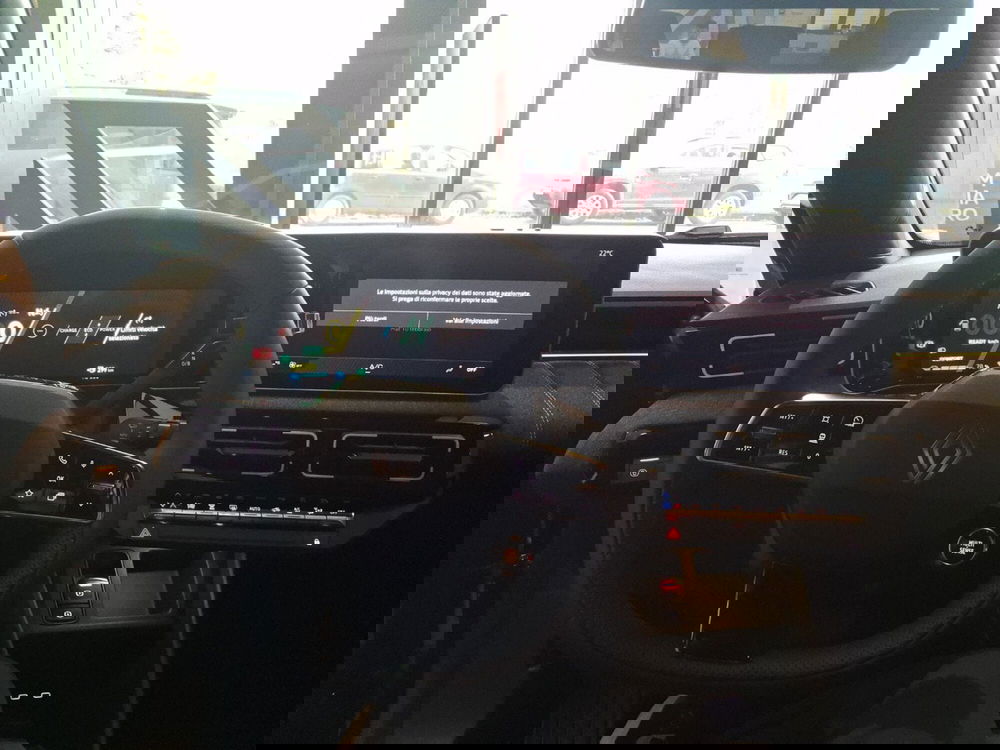 Renault Renault 5 nuova a Bologna (12)