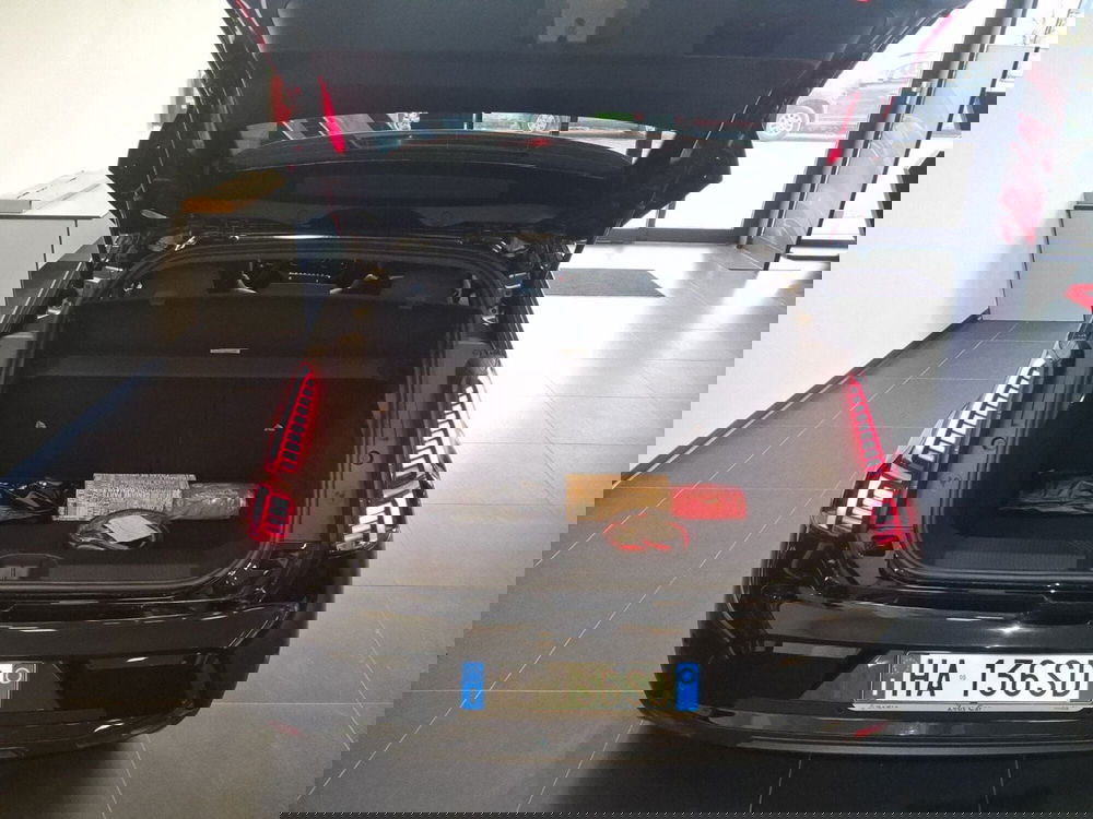 Renault Renault 5 nuova a Bologna (17)