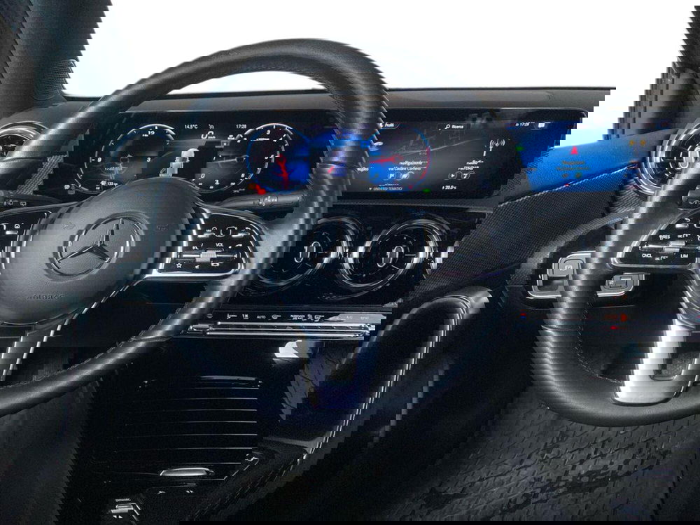 Mercedes-Benz Classe A usata a Bergamo (11)