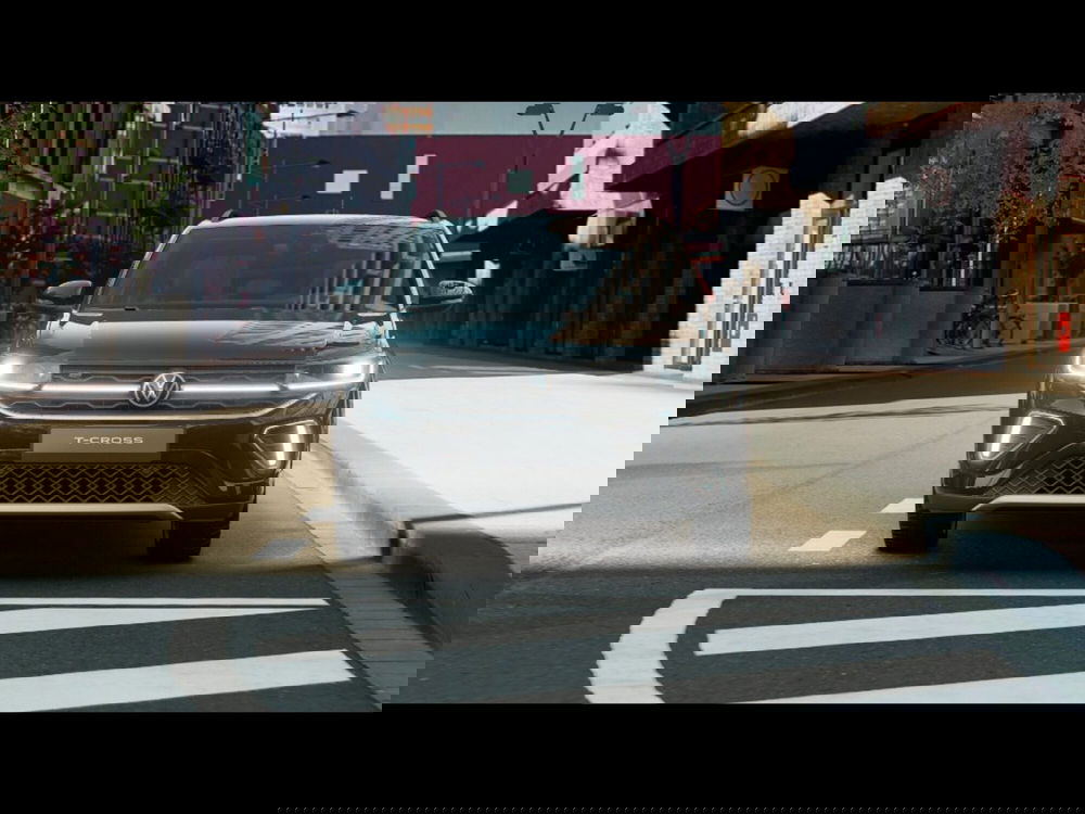 Volkswagen T-Cross nuova a Livorno (5)