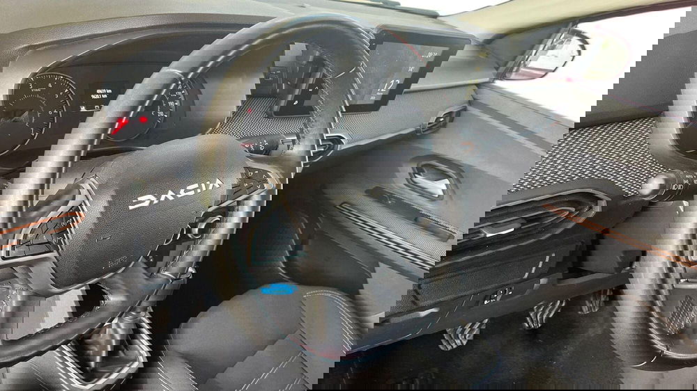 Dacia Sandero usata a Catania (12)