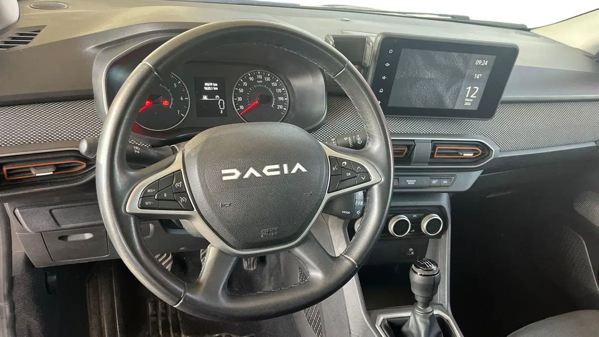 Dacia Sandero usata a Catania (7)