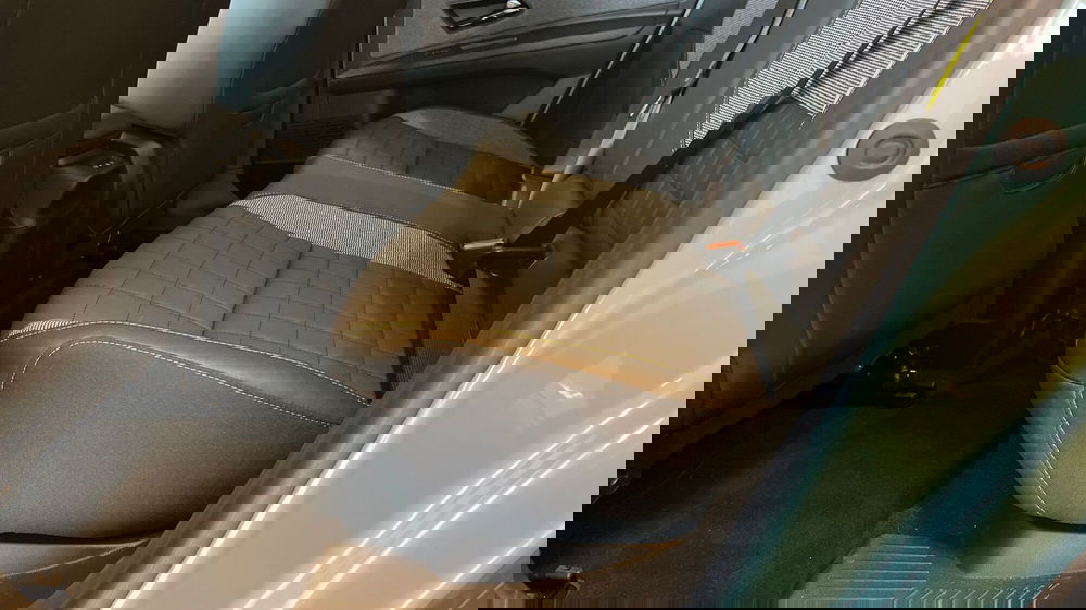 Renault Renault 4 nuova a Catania (14)