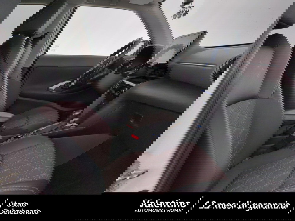 Toyota Yaris Cross usata a Roma (12)