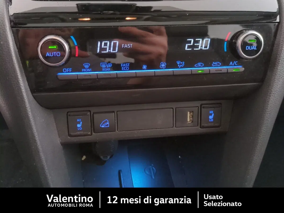 Toyota Yaris Cross usata a Roma (14)