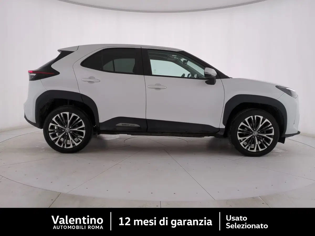 Toyota Yaris Cross usata a Roma (2)