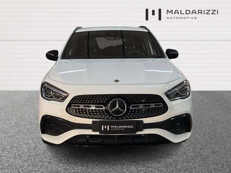 Mercedes-Benz GLA SUV usata a Bari (2)