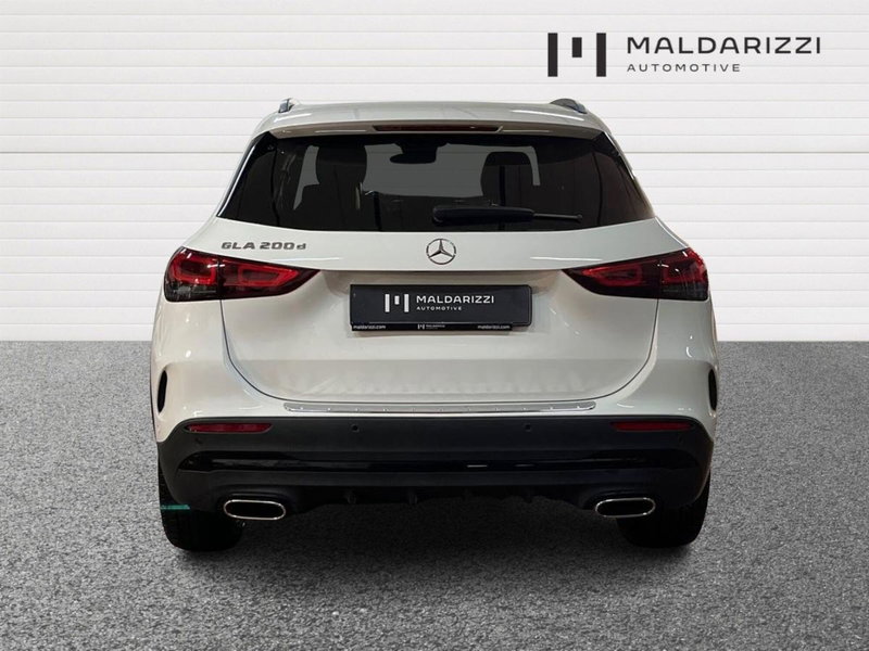 Mercedes-Benz GLA SUV usata a Bari (3)