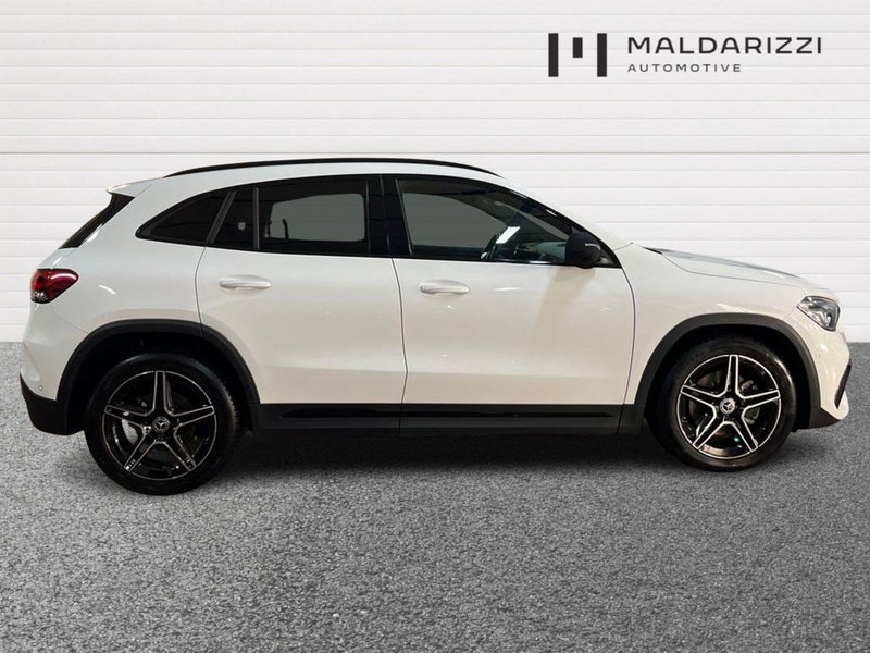 Mercedes-Benz GLA SUV usata a Bari (5)