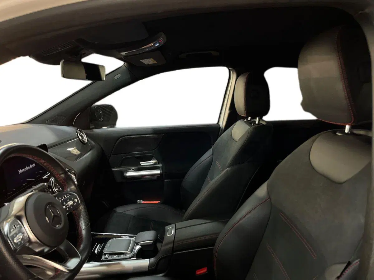 Mercedes-Benz GLA SUV usata a Bari (7)