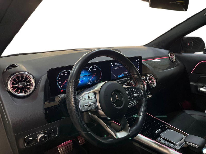 Mercedes-Benz GLA SUV usata a Bari (8)