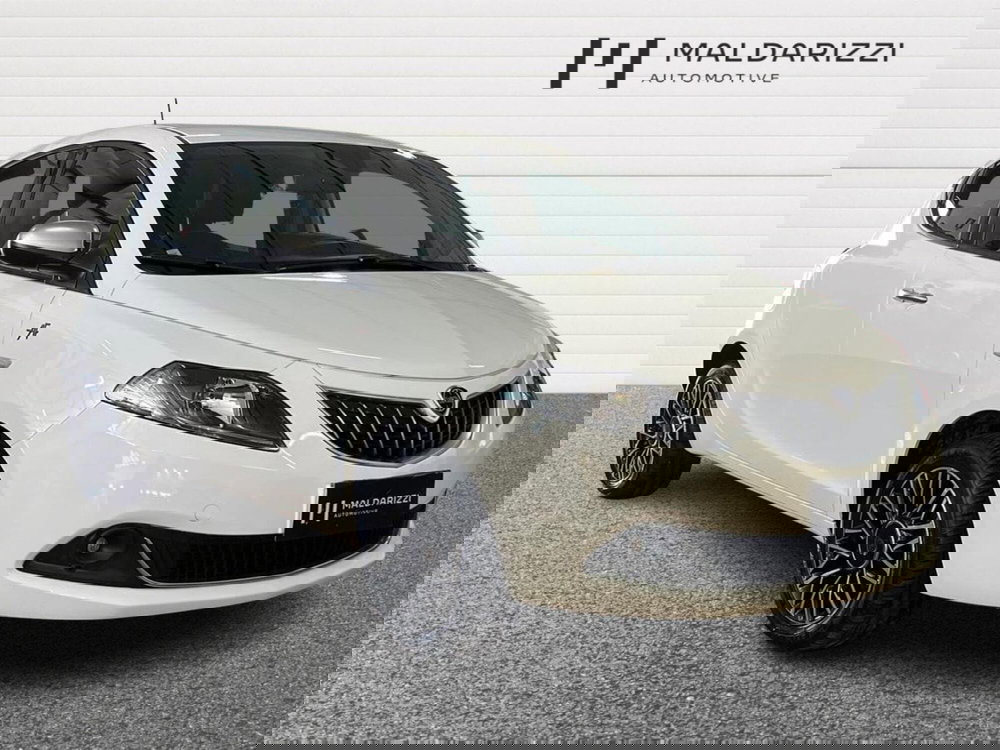 Lancia Ypsilon usata a Bari