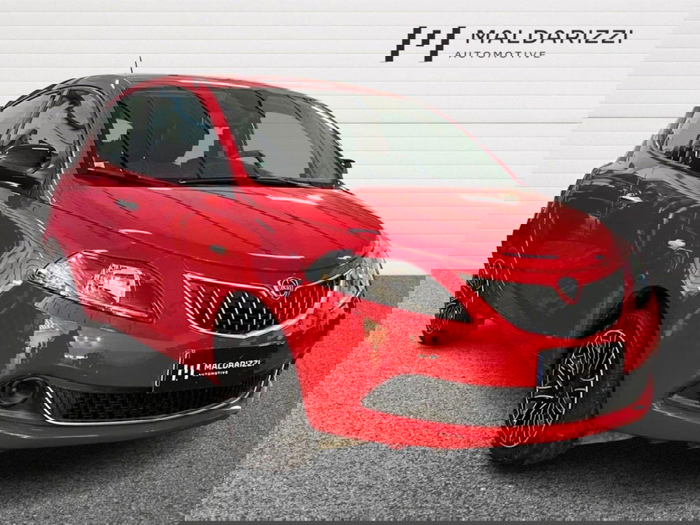 Lancia Ypsilon usata a Bari