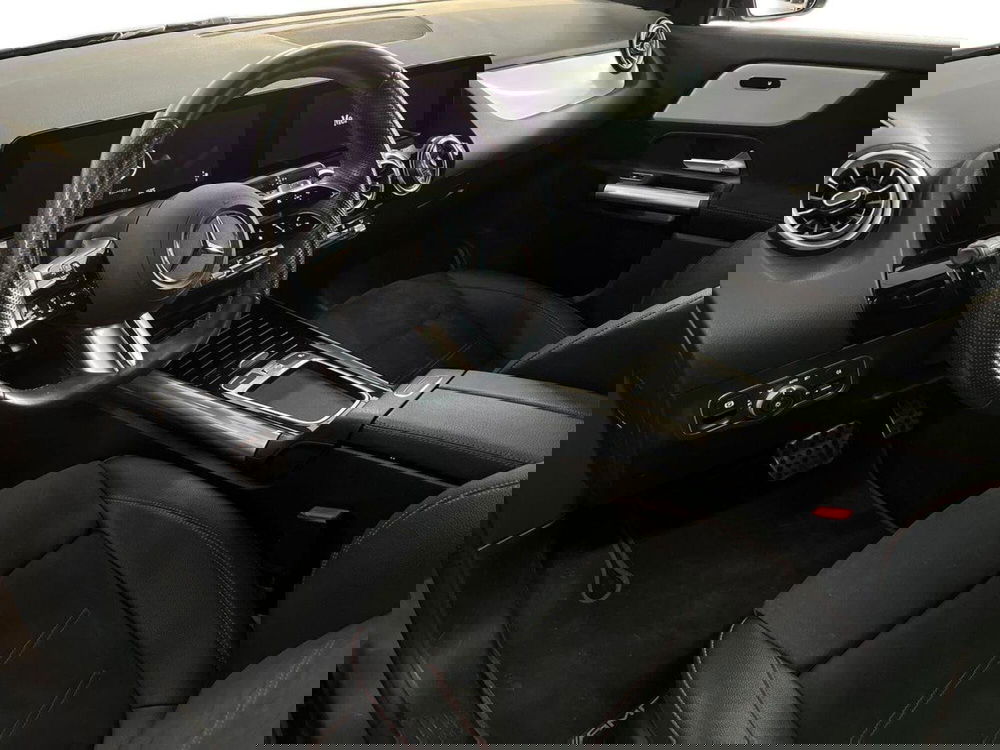 Mercedes-Benz GLA SUV usata a Bari (10)