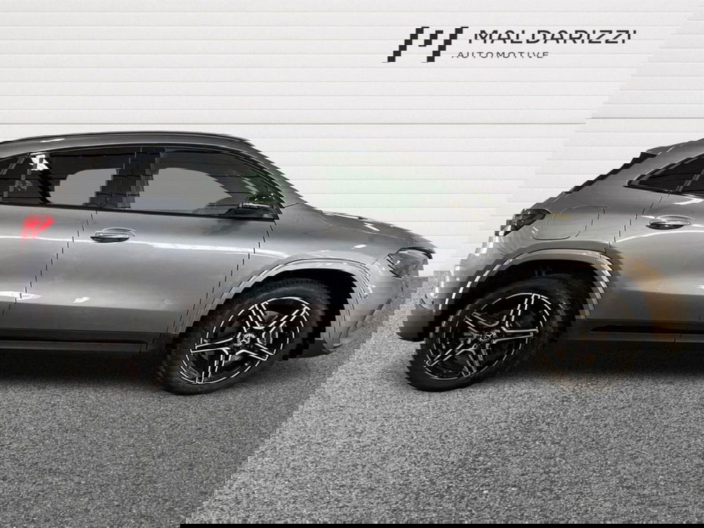 Mercedes-Benz GLA SUV usata a Bari (5)