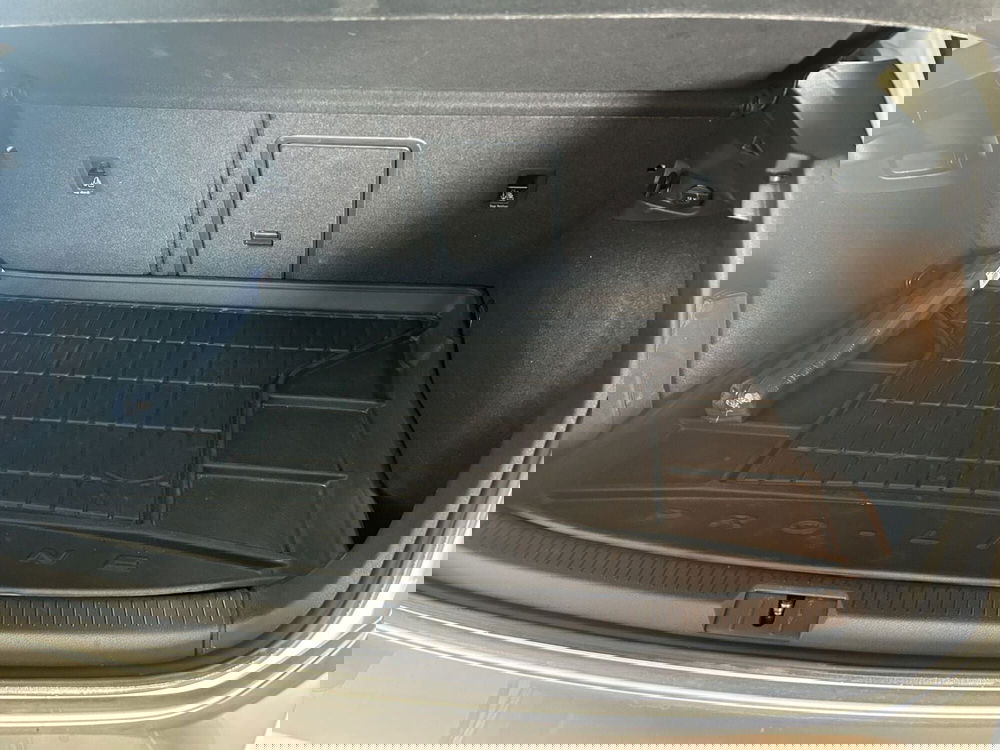 Volkswagen Golf usata a Ferrara (14)