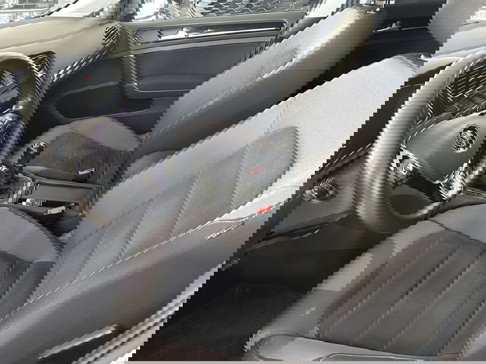 Volkswagen Golf usata a Ferrara (8)