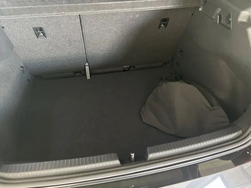 Cupra Born usata a Ferrara (14)