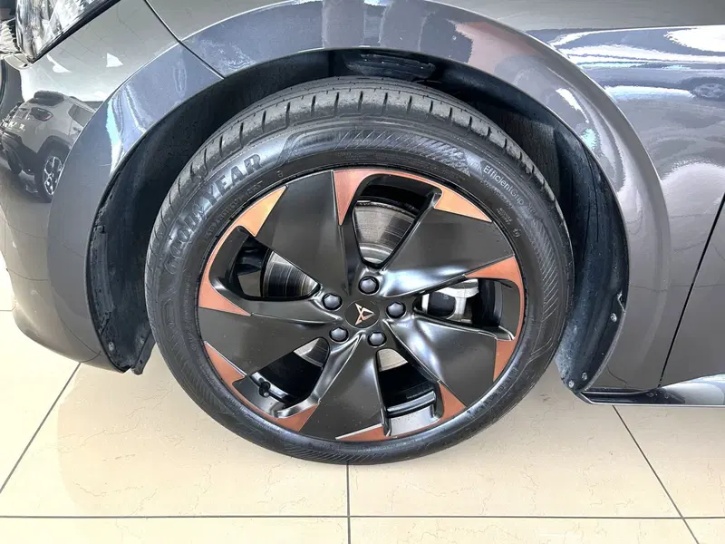 Cupra Born usata a Ferrara (7)