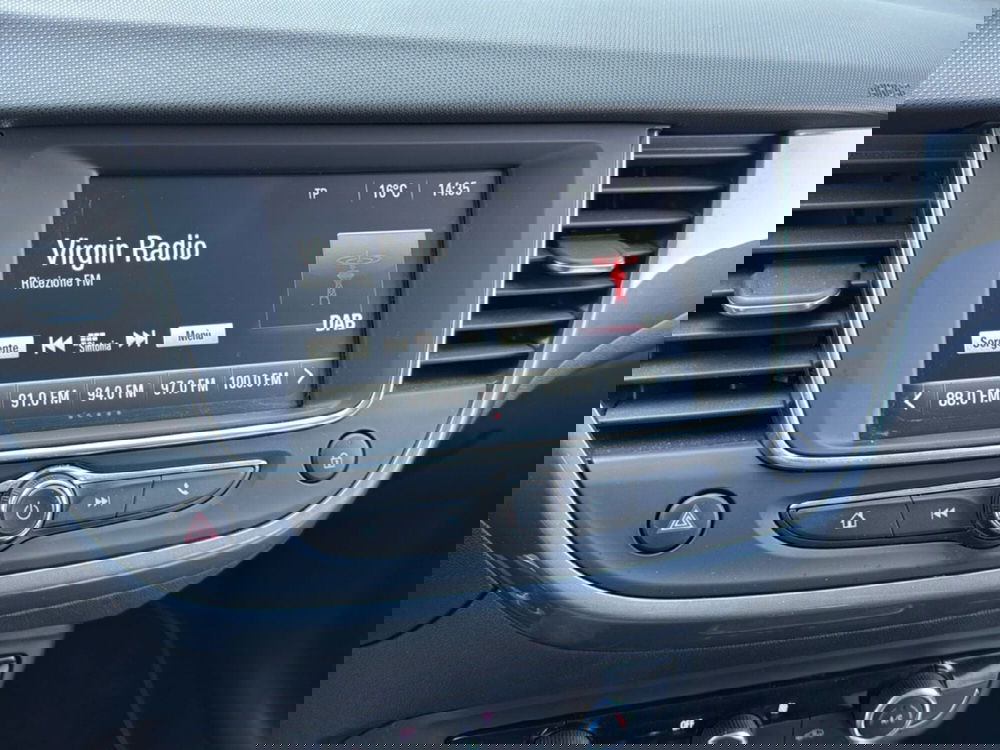 Opel Crossland usata a Ferrara (12)