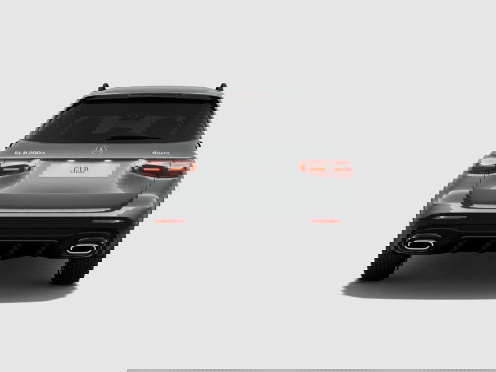 Mercedes-Benz GLB nuova a Ancona (4)