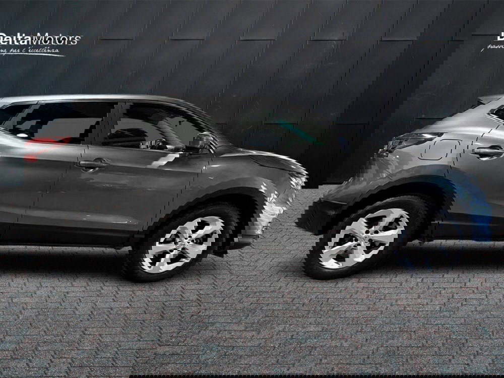 Nissan Qashqai usata a Ancona (5)