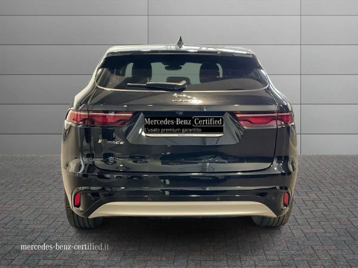 Jaguar F-Pace usata a Ancona (4)