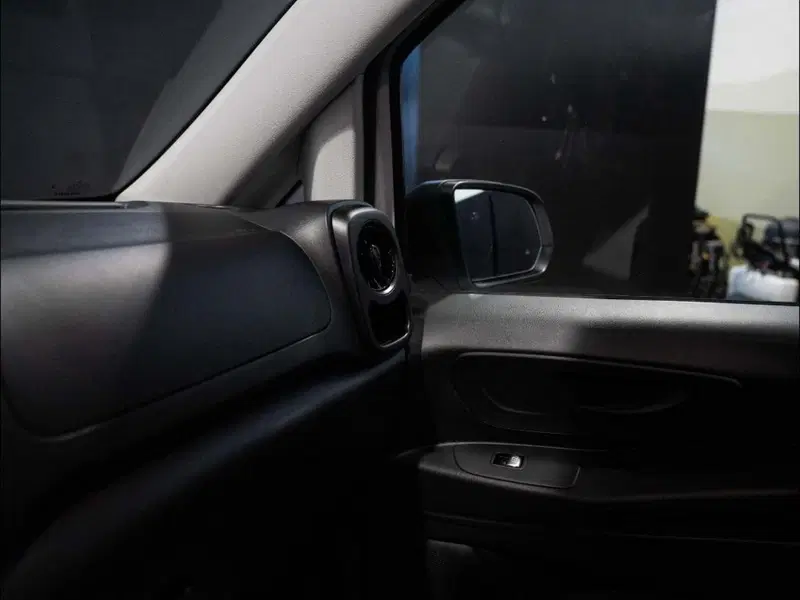 Mercedes-Benz Vito nuova a Ancona (18)