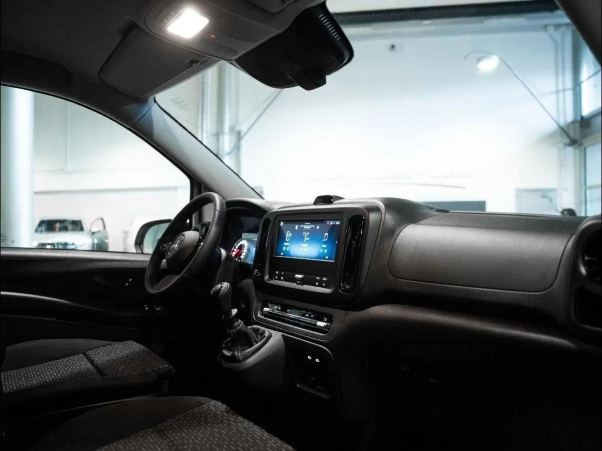 Mercedes-Benz Vito nuova a Ancona (20)