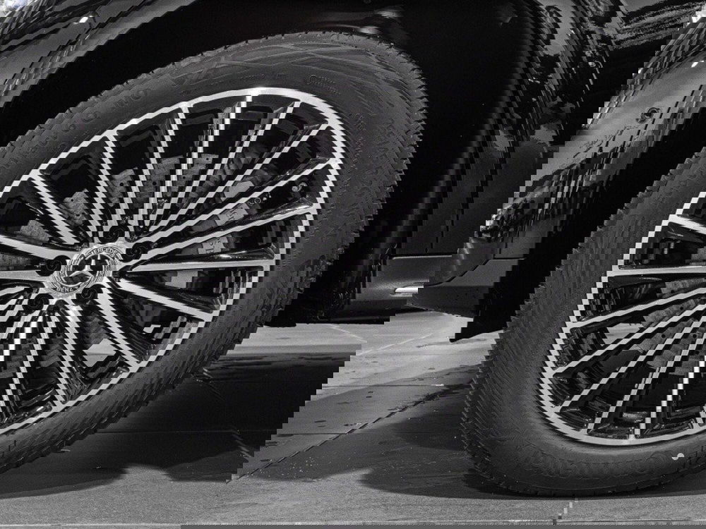 Mercedes-Benz GLC nuova a Ancona (10)