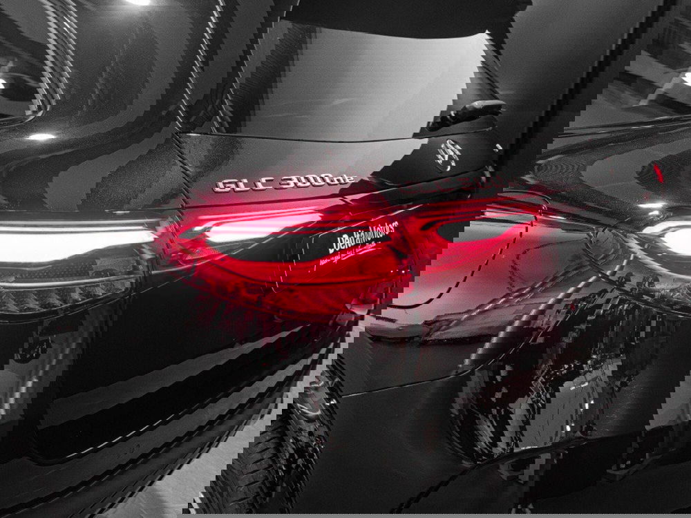 Mercedes-Benz GLC nuova a Ancona (11)