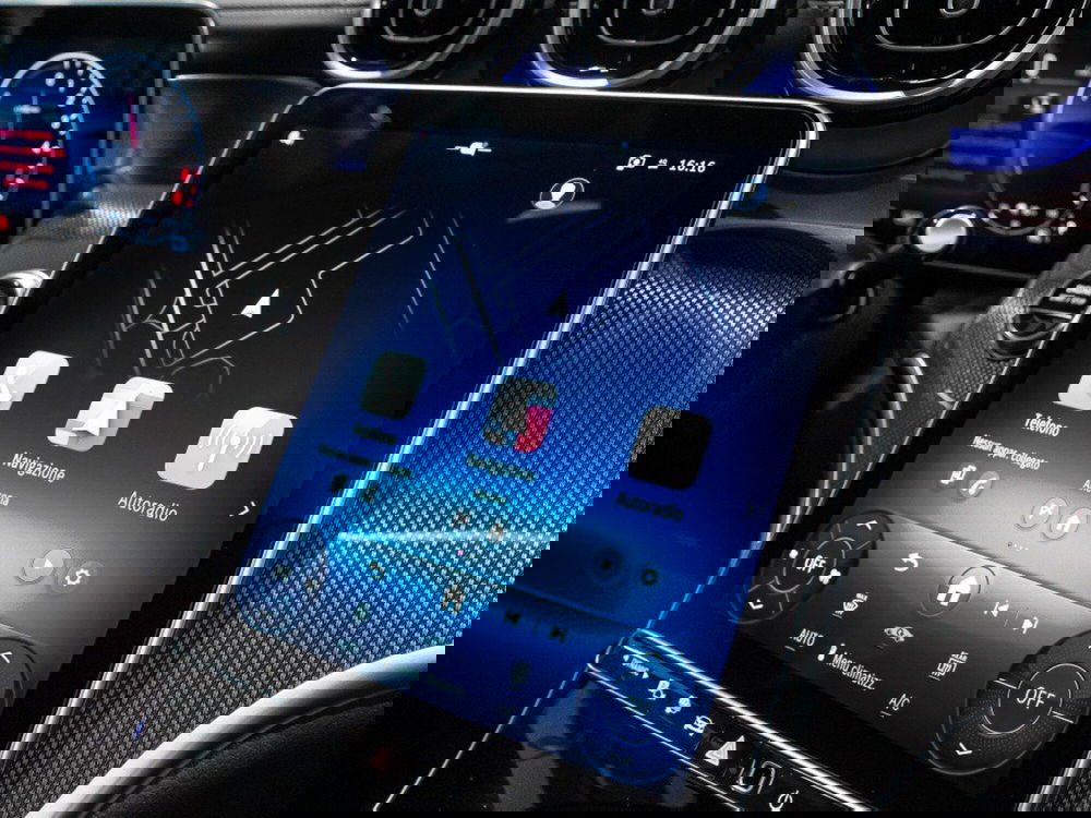 Mercedes-Benz GLC nuova a Ancona (19)