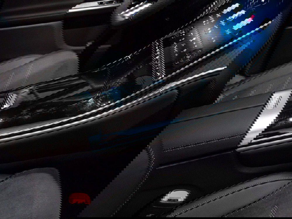 Mercedes-Benz GLC nuova a Ancona (20)