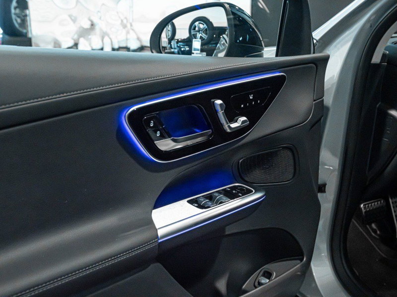 Mercedes-Benz GLC nuova a Ancona (13)