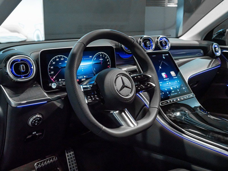Mercedes-Benz GLC nuova a Ancona (14)