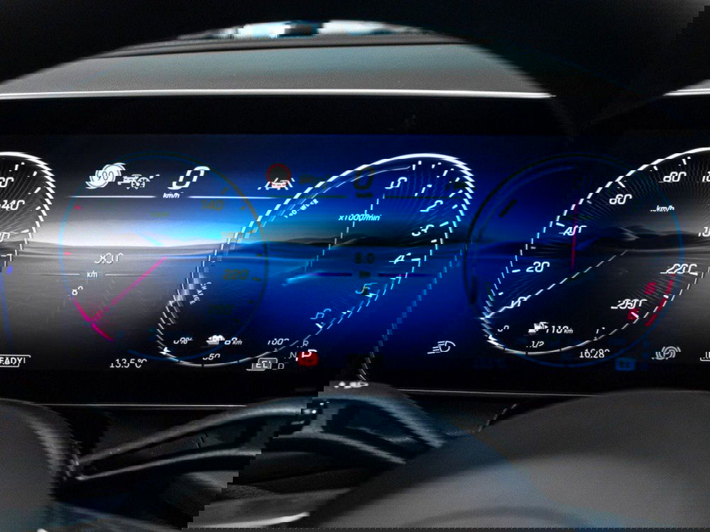 Mercedes-Benz GLC nuova a Ancona (15)