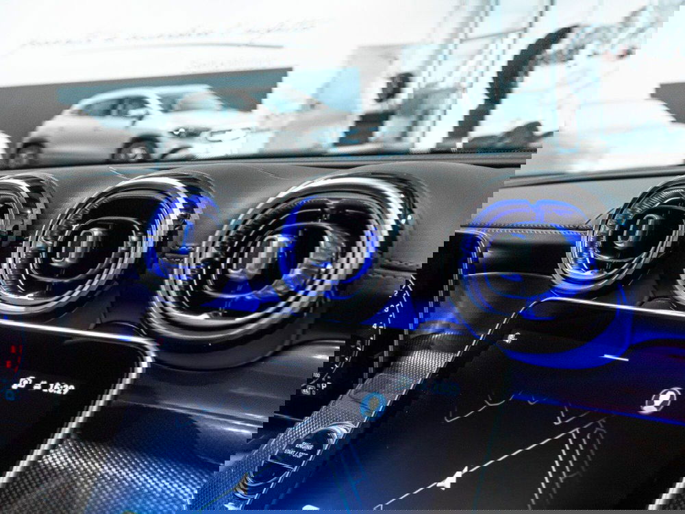 Mercedes-Benz GLC nuova a Ancona (18)