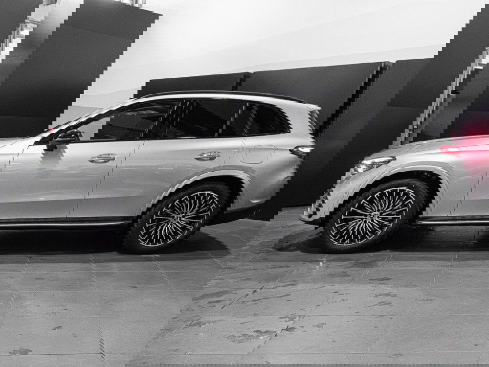 Mercedes-Benz GLC nuova a Ancona (2)